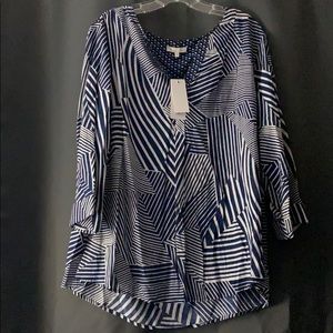 Shanelle Split Neck Too